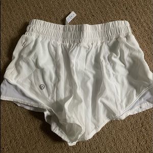LULULEMON HOTTY HOT SHORT